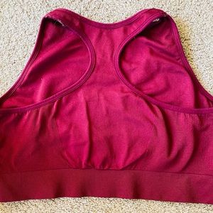 KNIX sports bra comfortable!